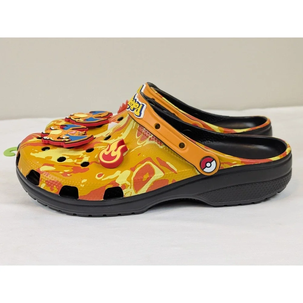 Crocs Pokemon Charizard Classic Clog Size Men's 9/Women's 11 with Jibbitz New